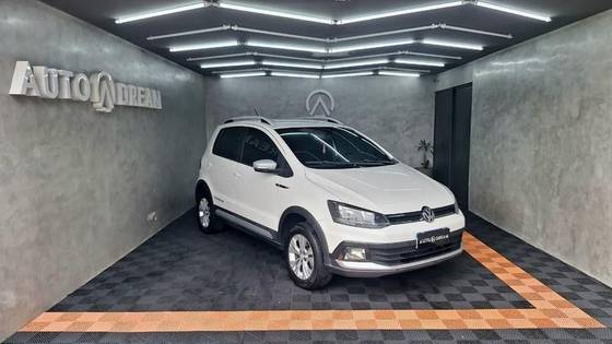 VOLKSWAGEN CROSSFOX 1.6 MSI FLEX 16V 4P MANUAL VOLKSWAGEN CROSSFOX 1.6 MSI FLEX 16V 4P MANUAL